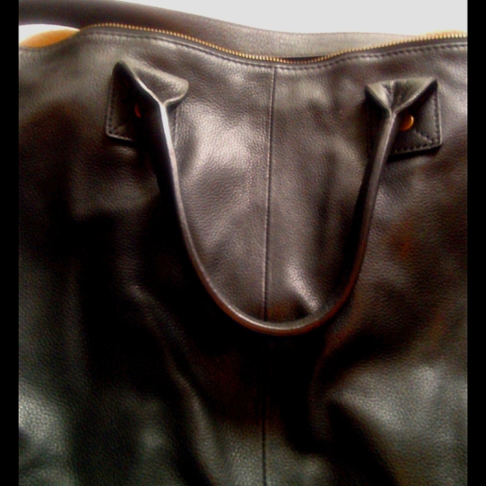 Eddie Bauer purse